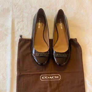 Coach Eggplant (Purple) patent leather ballet flats w/ metal detailing, Size 11!